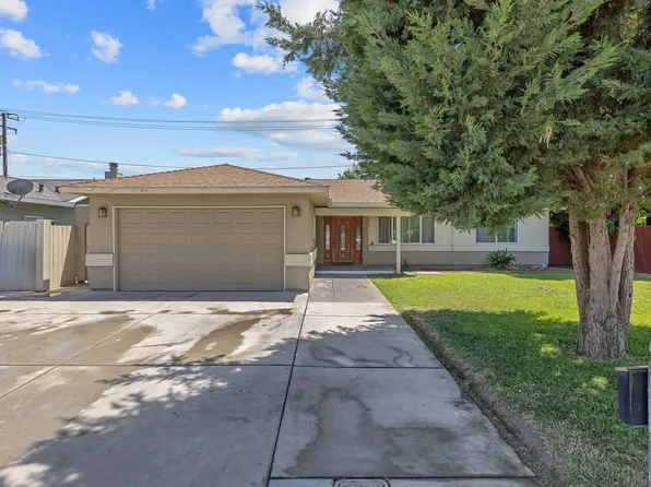 2313 W Cambridge Avenue, Visalia, CA 93277