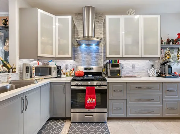 11265 Caminito Aclara, San Diego, CA 92126