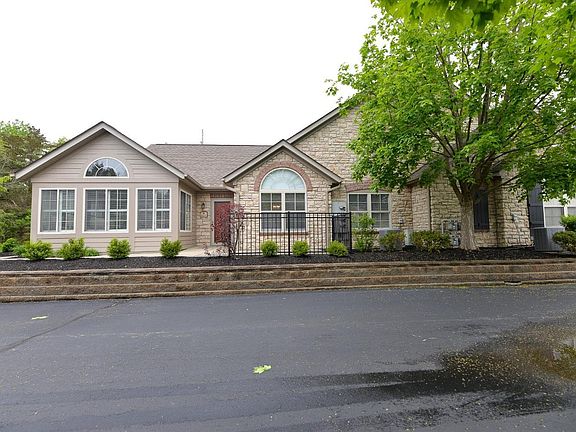 2nd image of 9177 Elizabeth Ln