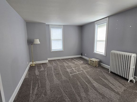 4th image of 400 W Market St #2