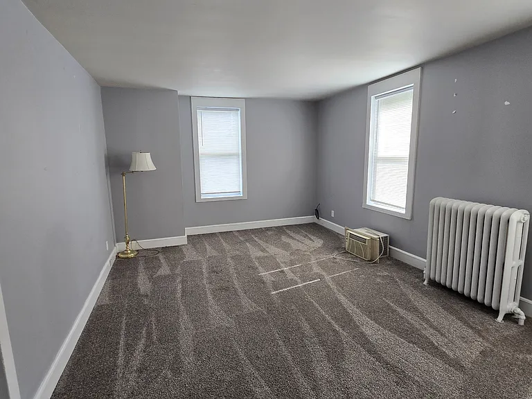 400 W Market St #2 — Photo 4