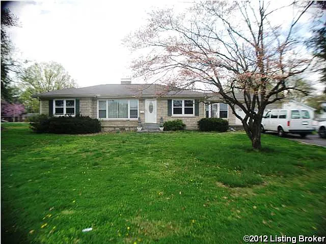 10416 Villa Dr photo 1