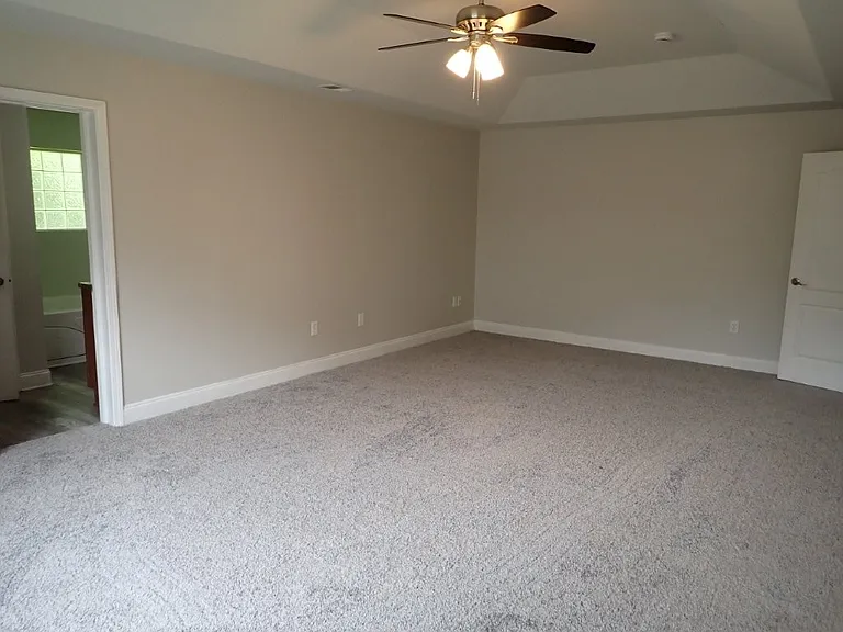 237 Cedar Mdw — Photo 14