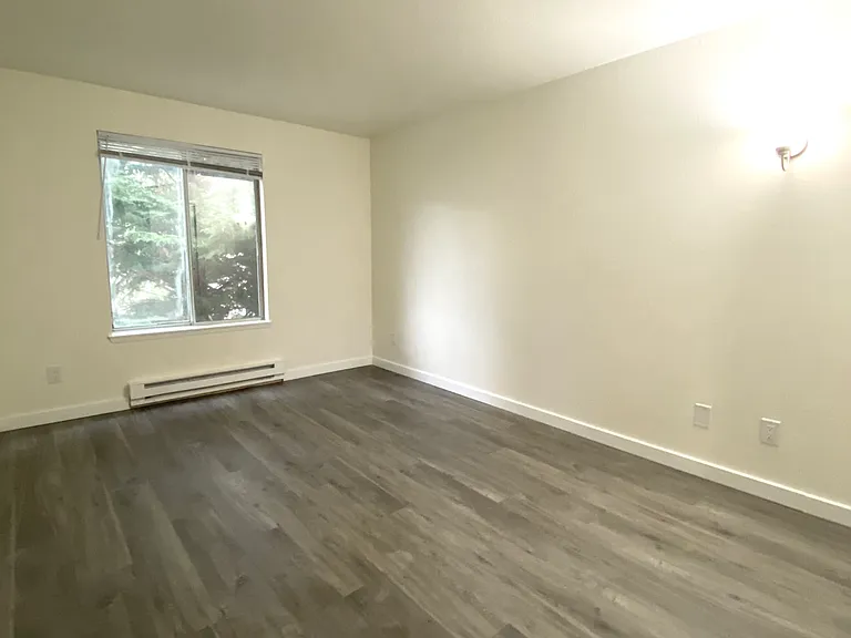 Olympic View Apartments — Photo 37