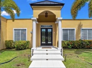 Ff7 Calle Gaviota, Dorado, PR 00646