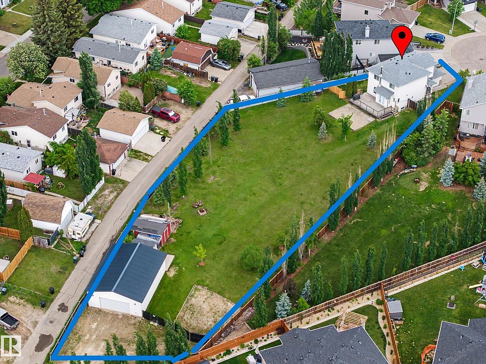 1st image of 62 Greystone Cres