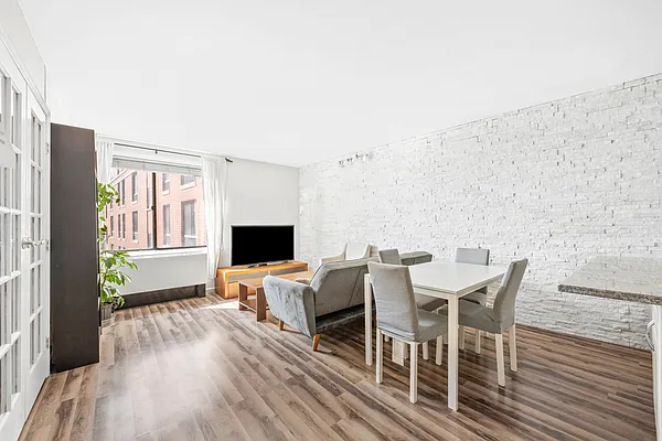 Rented by Compass | media 14