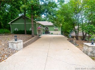 107 Cascade Ct, Lake Ozark, MO 65049