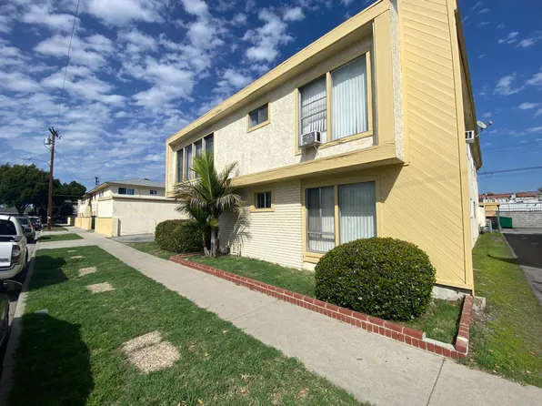 8421 Cedartree Rd #B, Downey, CA 90240
