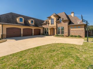 112 Circle Club Ln, Hallsville, TX 75602