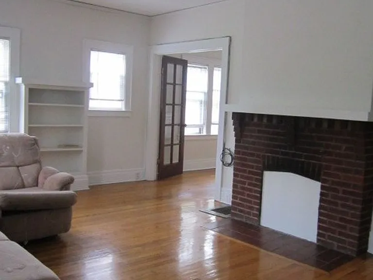 622-24 Euclid Avenue — Photo 12