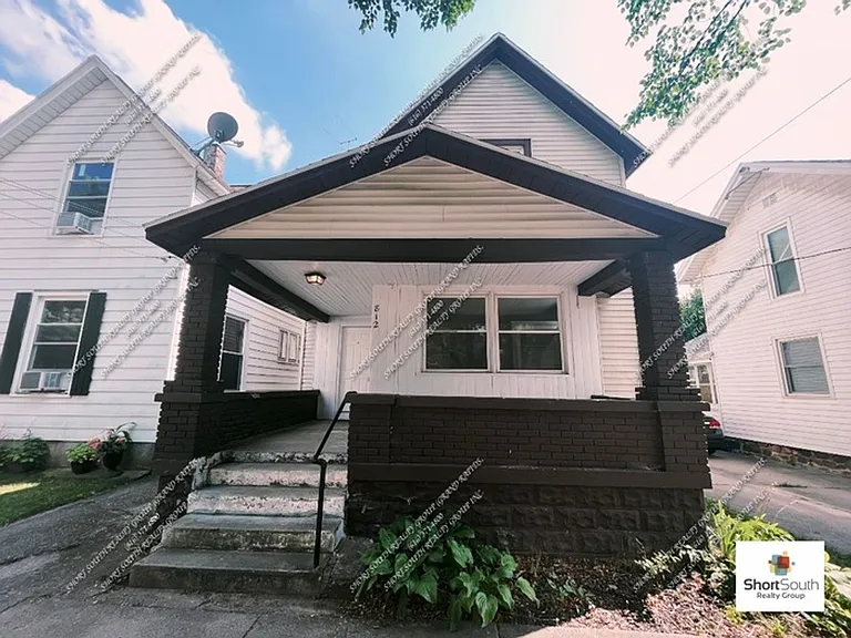 812 California St NW — Photo 12