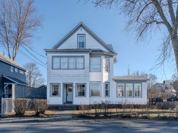 14 Clark Avenue, Brattleboro, VT 05301