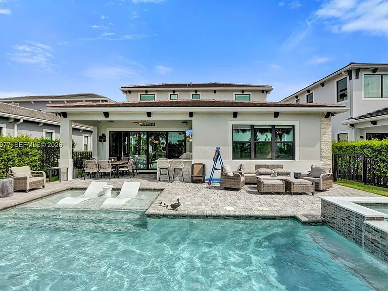 12474 Solana Bay Cir — Photo 1