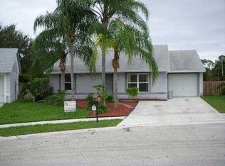5684 Priscilla Ln, Lake Worth, FL 33463