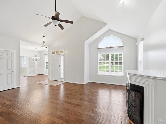 5th image of 1201 Traverse Creek Dr