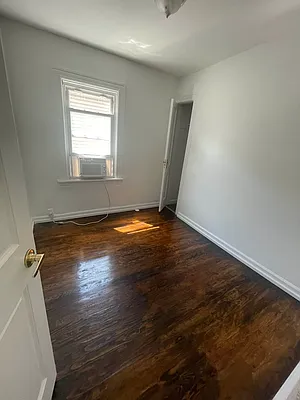 Rented by Delmark Realty LLC | media 24