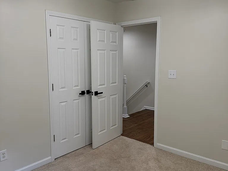 614 Percy St — Photo 20
