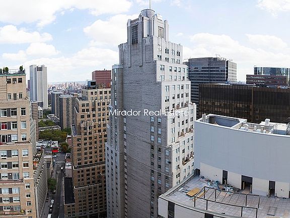 4th image of 2 Gold St APT 03810