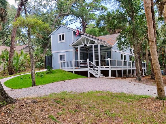 2nd image of 112 Otter Rd