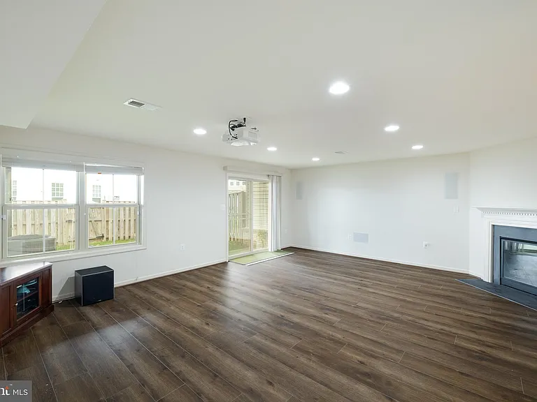 42557 Dreamweaver Dr — Photo 37