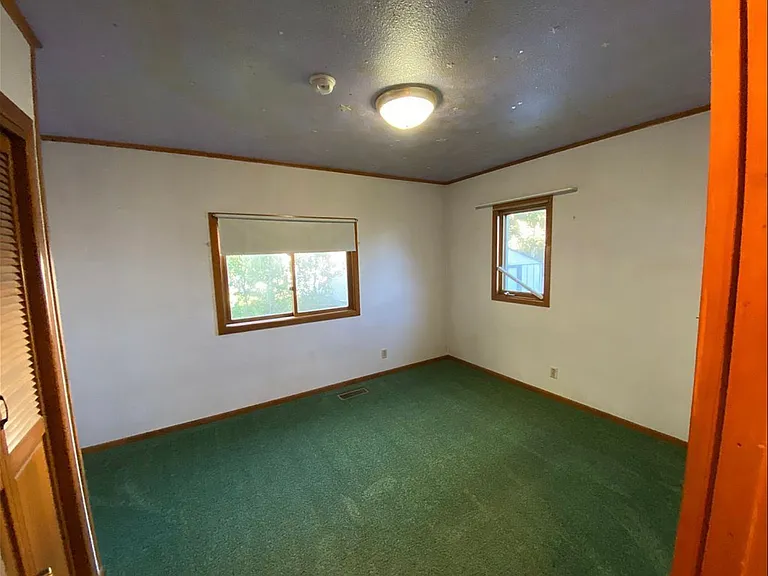 631 Bill St — Photo 7