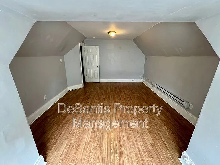 1810 Brownsville Rd #2 — Photo 52
