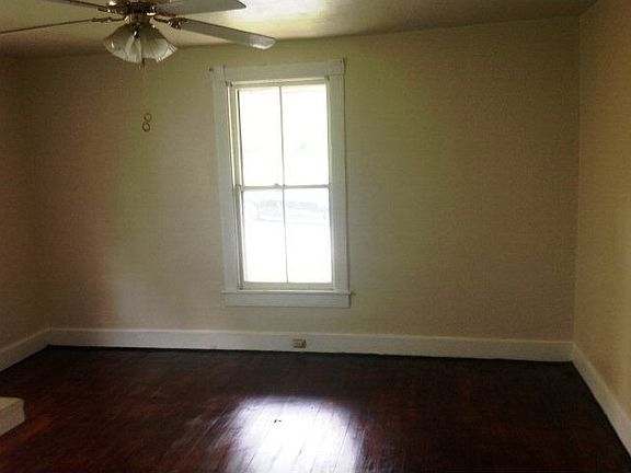 3rd image of 1319 Myrtle Ave