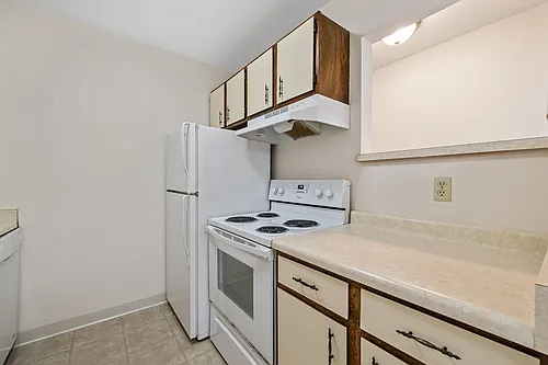 N83W13690 Fond Du Lac Ave #5 Photo 1 N83W13690 Fond Du Lac Ave #5 Photo 1