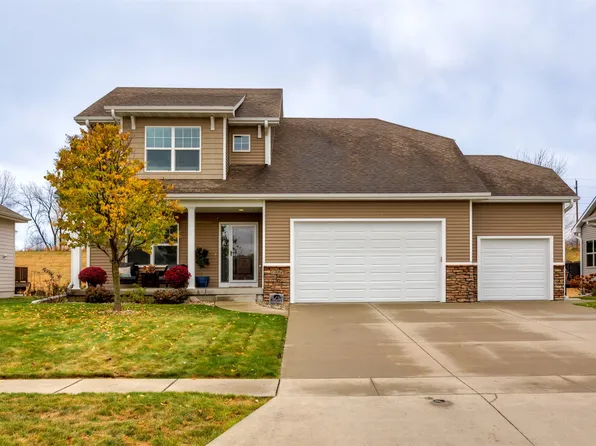 1480 Marina Cove Dr, Polk City, IA 50226