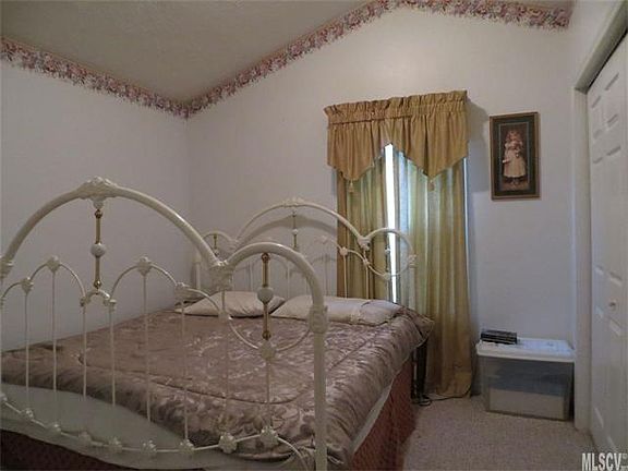 3rd image of 5669 Silver Bell Ln