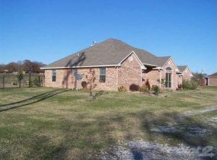 104 County Road 4181, Decatur, TX 76234