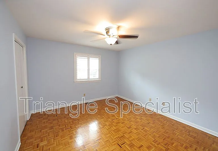 3719 Jamestown Cir — Photo 10