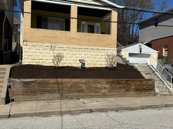 2734 Philadelphia Ave, Pittsburgh, PA 15216