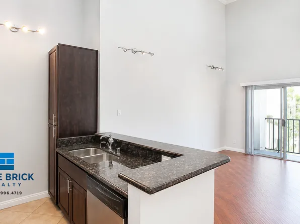 245-1 Sixty N Alvarado St #106, Los Angeles, CA 90026