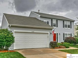 14801 Ruggles St, Omaha, NE 68116