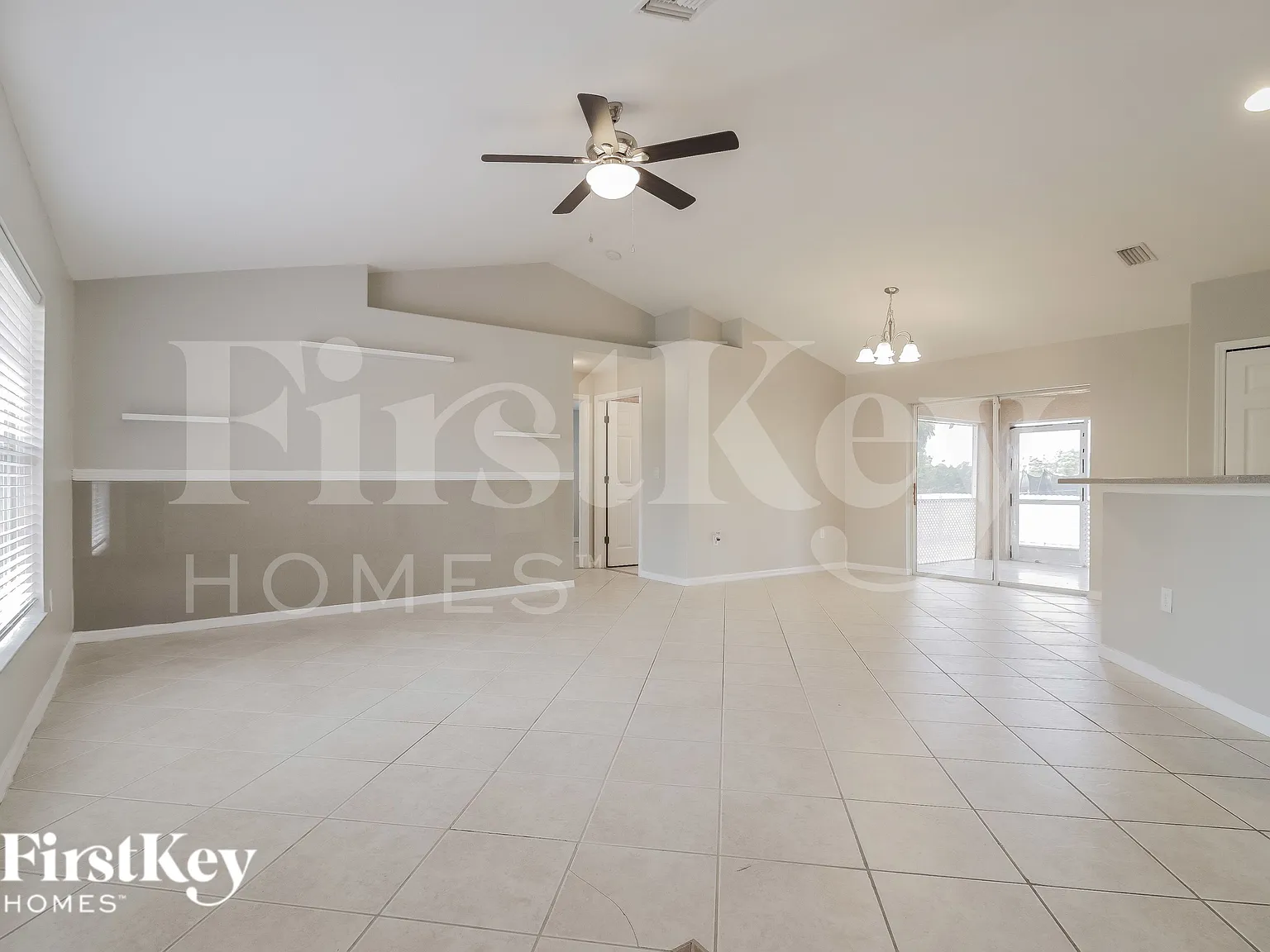 3 bed, 2.0 bath, 1508 sqft, $1,860 — Photo 2