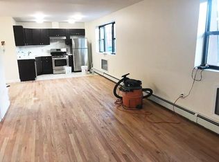 134 McGuinness Blvd #3, Brooklyn, NY 11222
