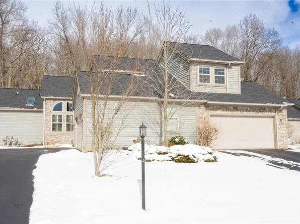 4247 Timberland Trl, Canfield, OH 44406