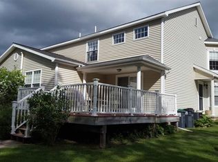 45 Patroon Pointe Dr, Rensselaer, NY 12144