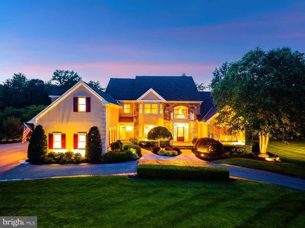 500 Bell Ln, Maple Glen, PA 19002