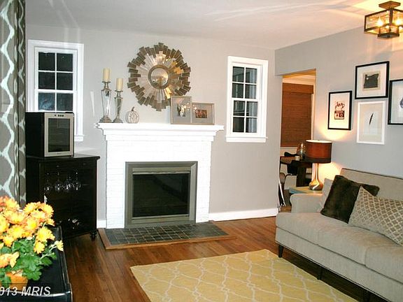5th image of 2905 Rose Pl
