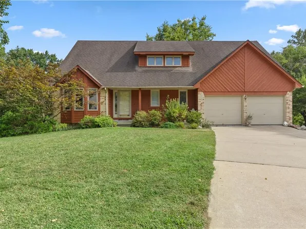 534 Edgewood Dr, Warrensburg, MO 64093