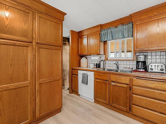 4th image of 4345 Percheron Ln