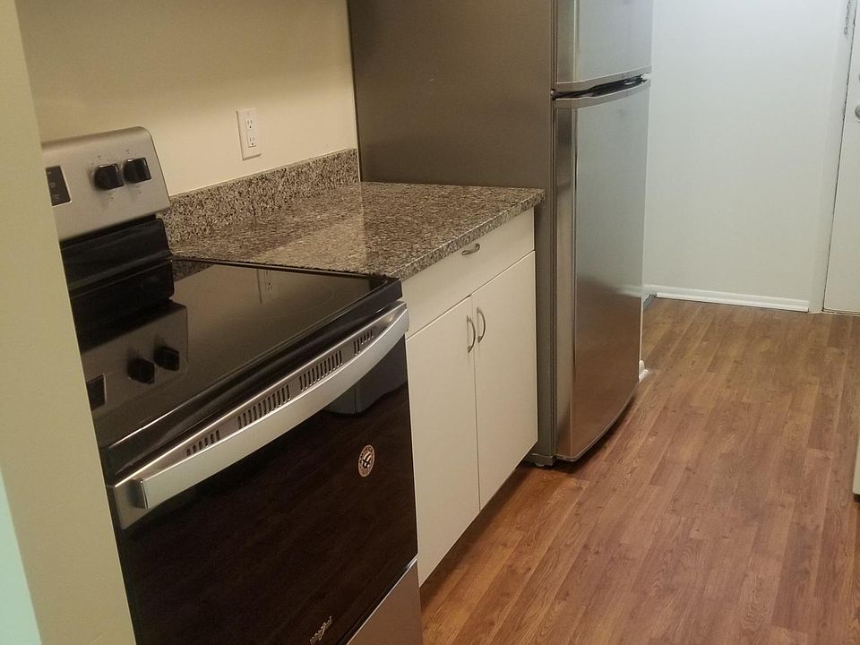 1st image of 1525 Natalie Ln APT 106
