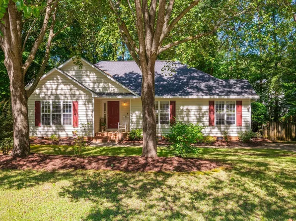 110 Brampton Cir, Clayton, NC 27527