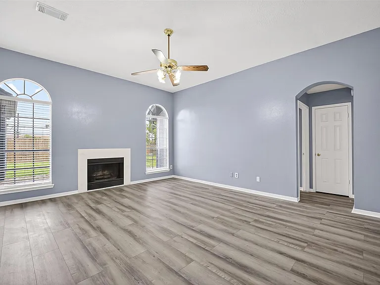 11563 Withers Way Cir — Photo 6