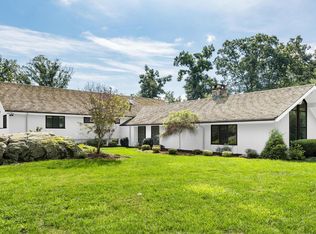 84 Burning Tree Rd, Greenwich, CT 06830