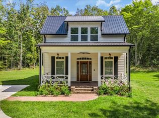 765 Upper Firetower Rd, Sequatchie, TN 37374