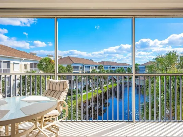 7638 Pebble Creek CIR #4-301, NAPLES, FL 34108